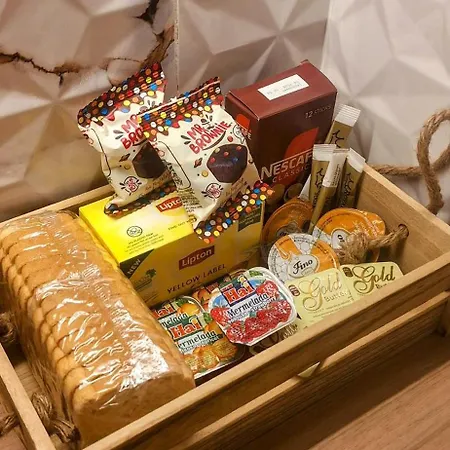 Mary's House - Urban Promenade Vibes