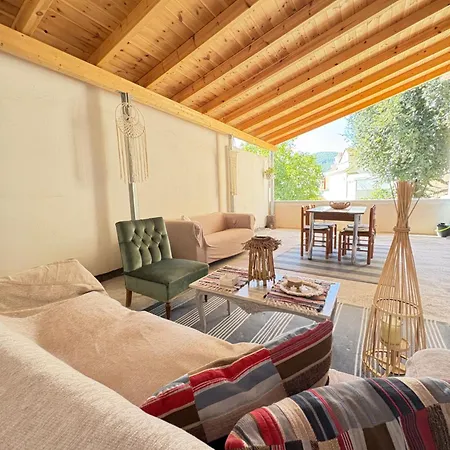 Mary's Rooftop House - Promenade Vibes *