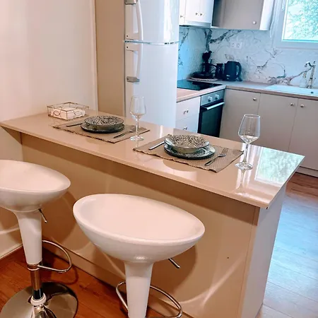 Mary's Rooftop House - Promenade Vibes アパート *