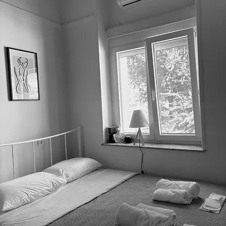 Mary's House - Urban Promenade Vibes *