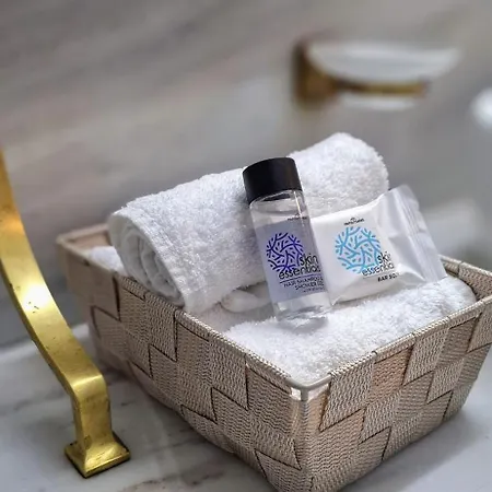 Mary's House - Urban Promenade Vibes * 特里波利斯