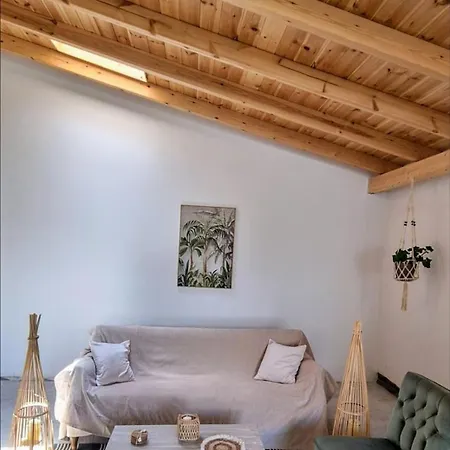 Mary's House - Urban Promenade Vibes Apartmán