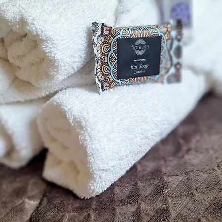 Mary's Rooftop House - Promenade Vibes *