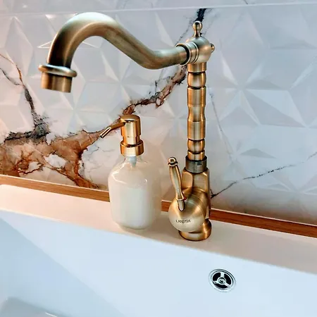 Mary's House - Urban Promenade Vibes Apartmán *