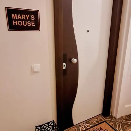 Apartament Mary's House - Urban Promenade Vibes *