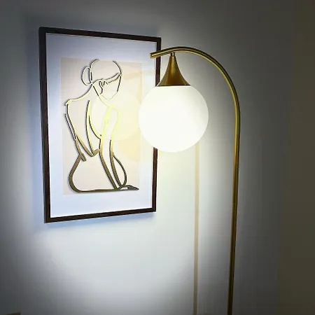 Mary's House Roof Garden Hub トリポリス