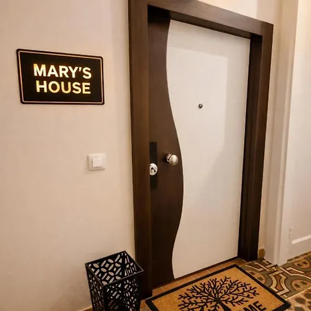Mary's House The Lux Terrace *