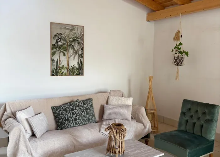 Mary's Rooftop House - Promenade Vibes Триполис