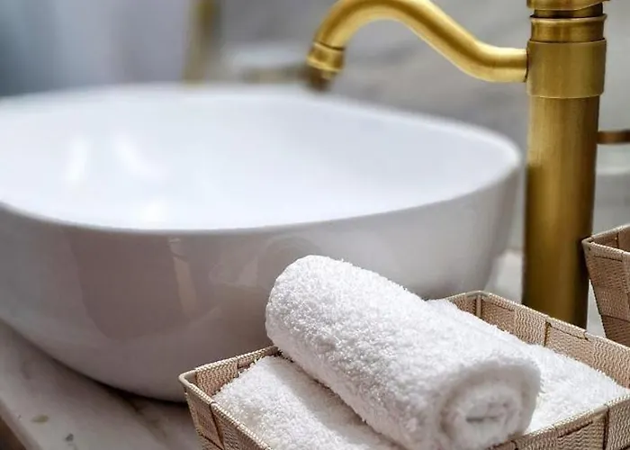 アパート Mary's House Roof Garden Hub トリポリス