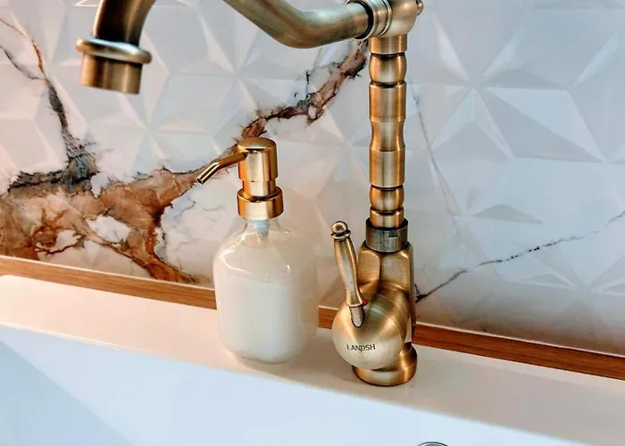 Mary's House Roof Garden Hub アパート *