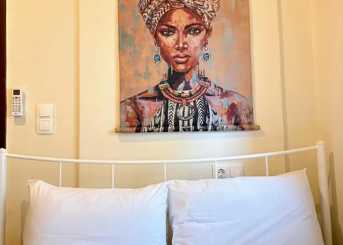 Mary's House Roof Garden Hub 公寓 *